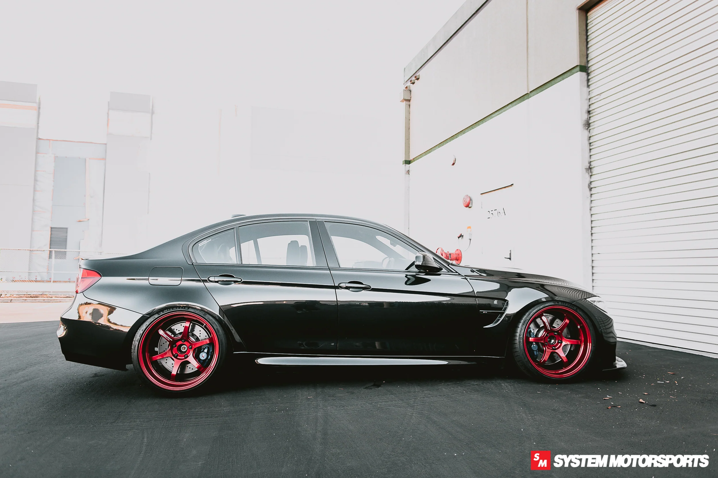 Advan Racing R6 - 18" - Image 14