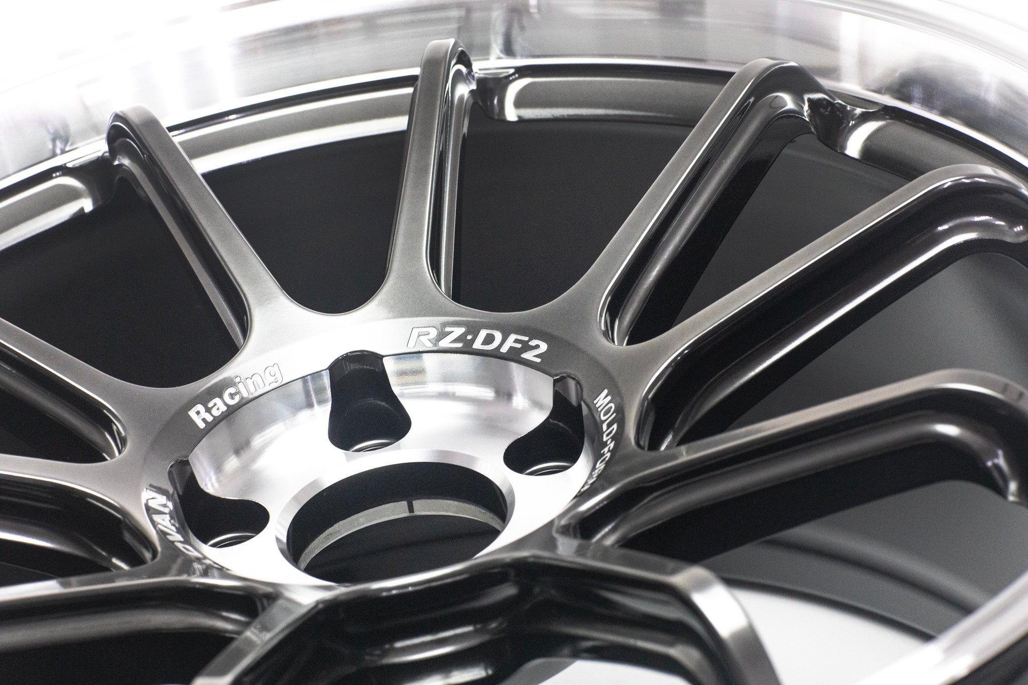 Advan RZ-DF2 - 19x9.5 +22 / 19x10.5 +34 / 5x120 - Diamond Cut & Hyper Platinum Black (F80 M3 / F82 M4 / F87 M2 Fitment) *Set of 4* - Image 7