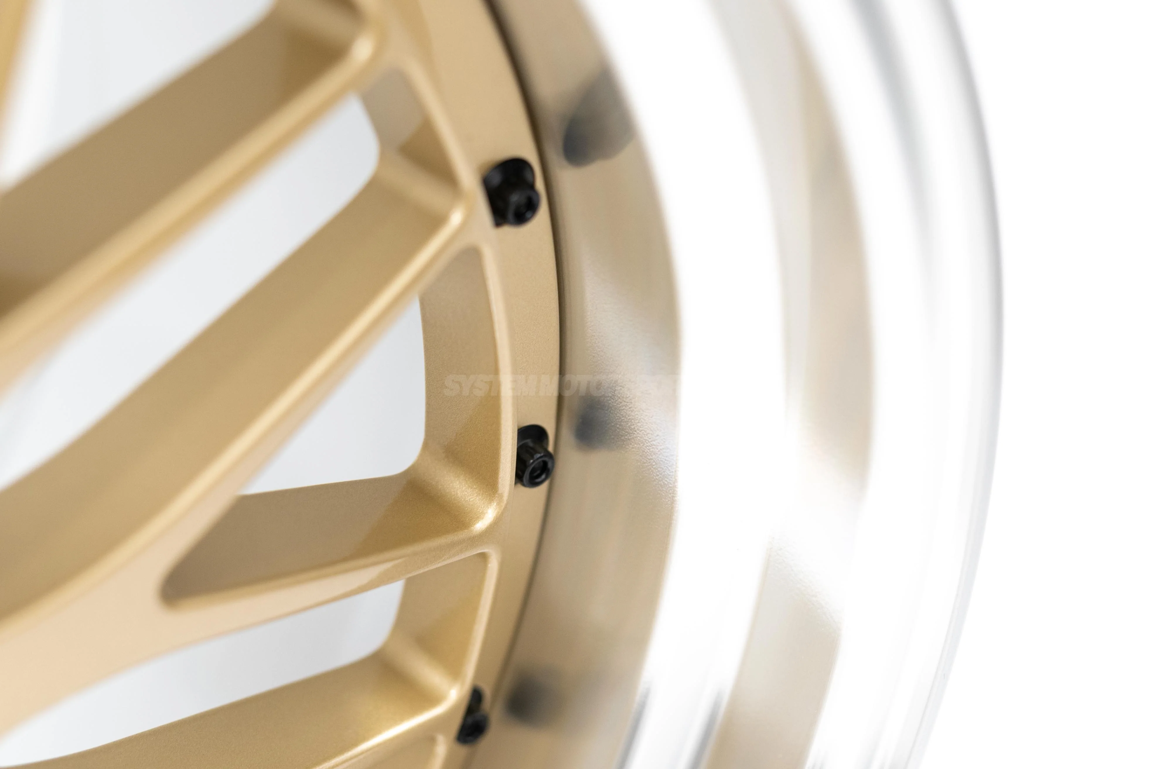 BBS LM - 18x10 / +20 / 5x114.3 - Gold w/ Diamond Cut Rim *Set of 4* - Image 8