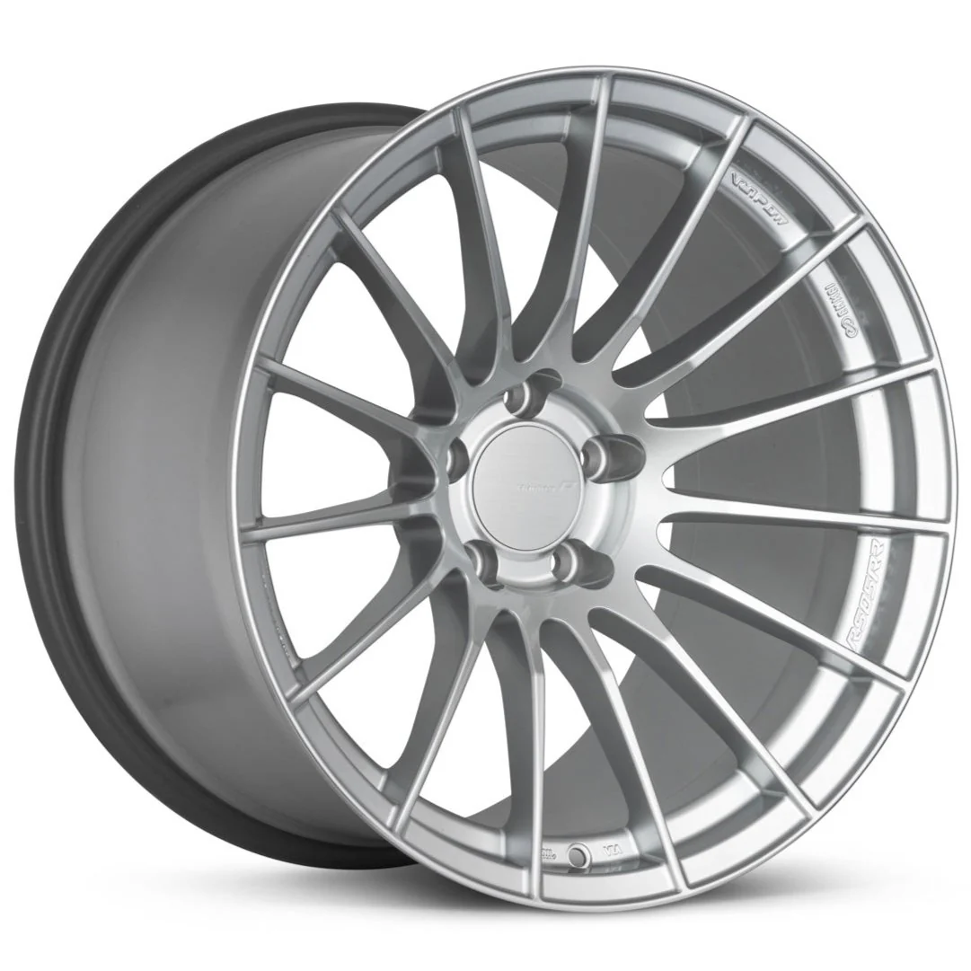 Enkei RS05RR - 18"