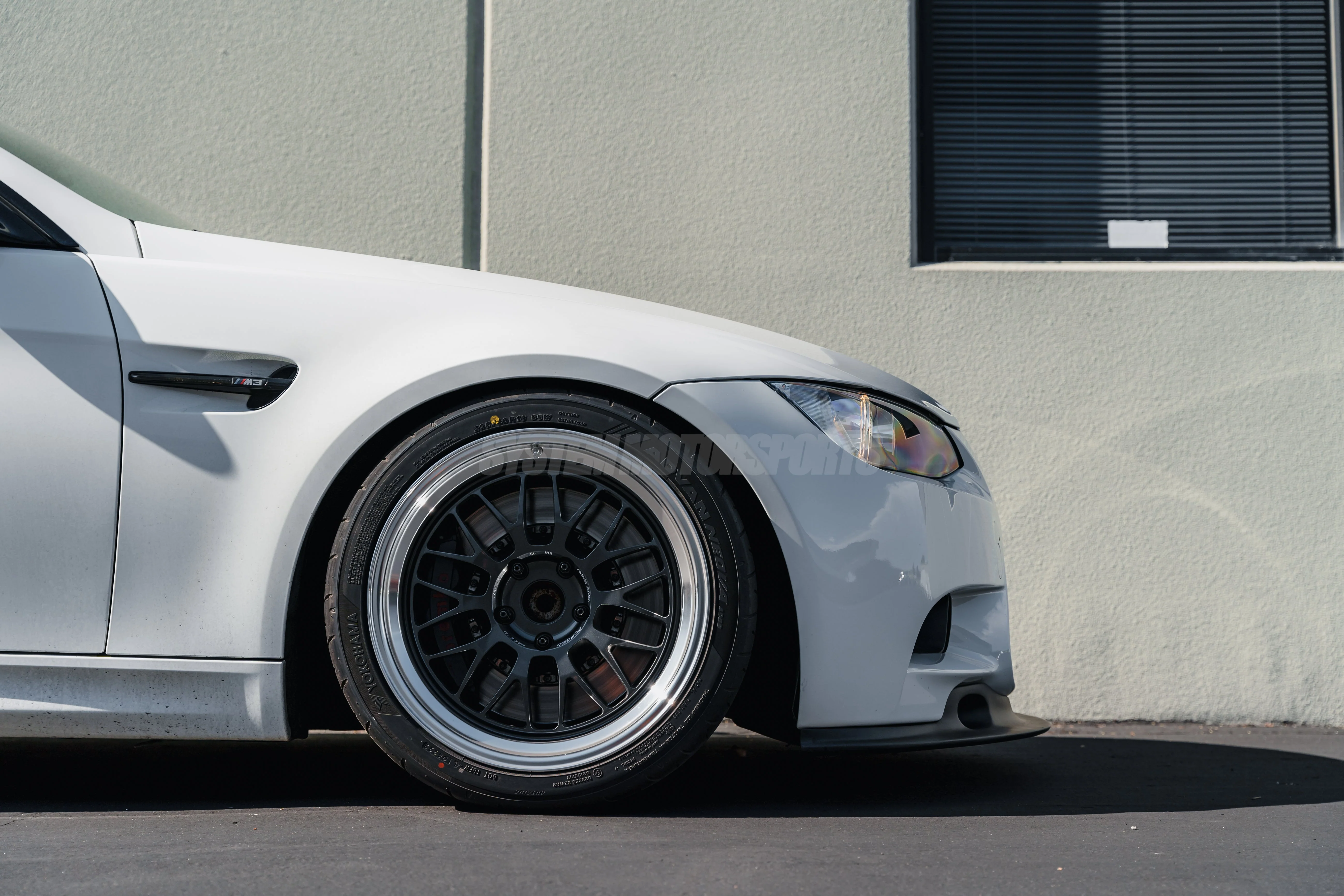 Volk Racing 21A - 18x9.5 / +22 / 5x120 - Mag Blue / Rim DC *Set of 4* - Image 10