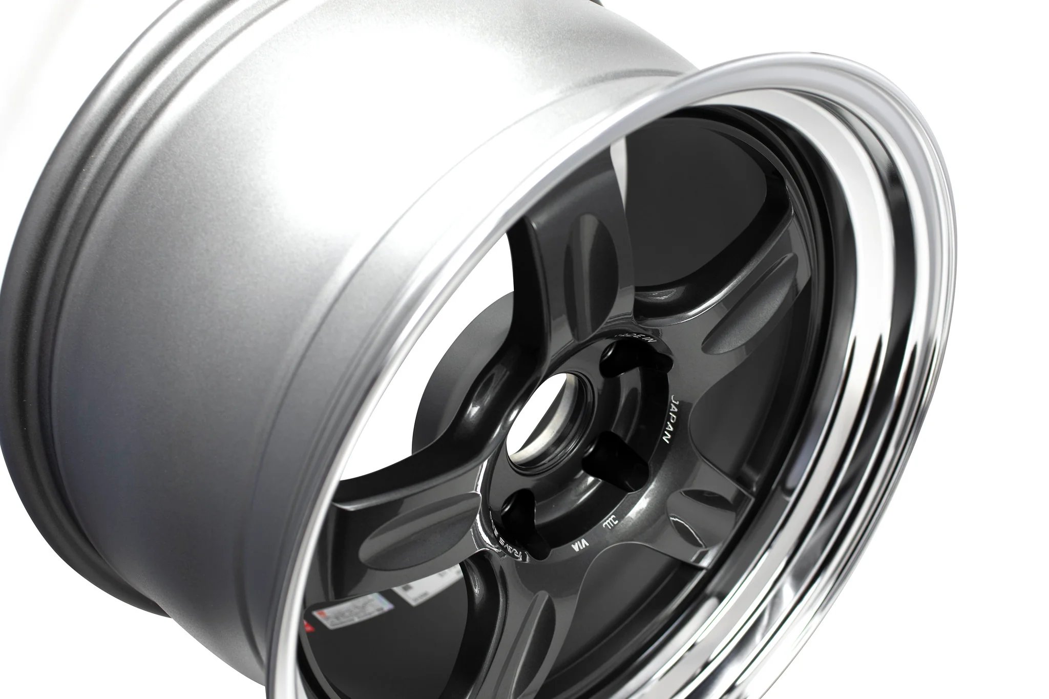 Volk Racing 21C - 18x10.5 +0 5x114.3 - Dark Gunmetal / Rim DC *Set of 4* - Image 4