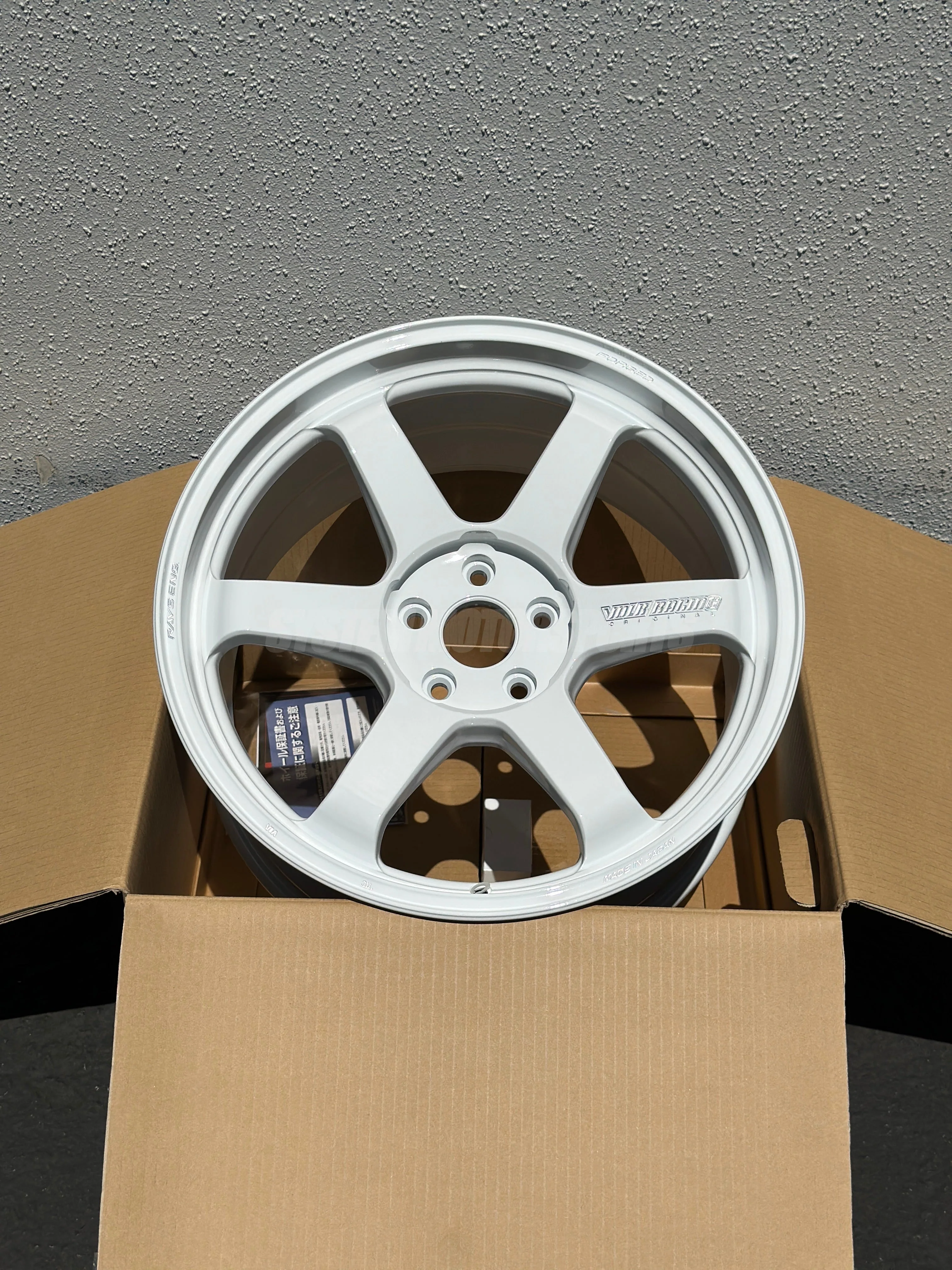 Volk Racing TE37 Ultra M-Spec - 19x10 / +30 / 5x114.3 - Dash White (Tesla Model 3/Y Fitment) *SET OF 4* - Image 5