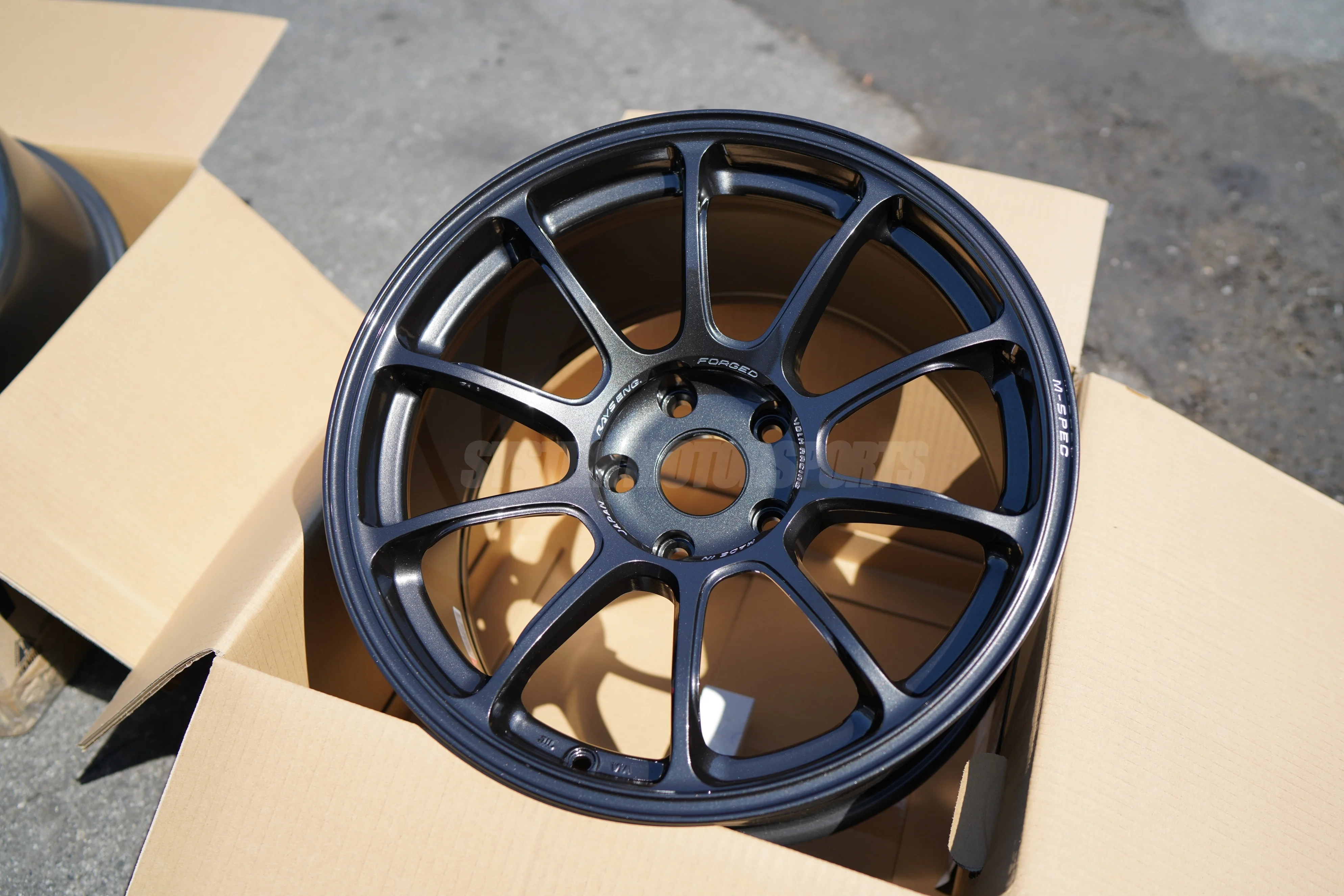 Volk Racing ZE40 M-Spec - 18x9.5 / +21 / 5x114.3 *Set of 4* - Image 2